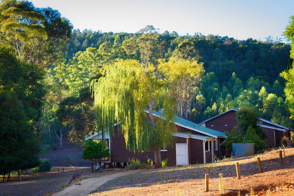 Lewana Cottages Balingup Esterno foto