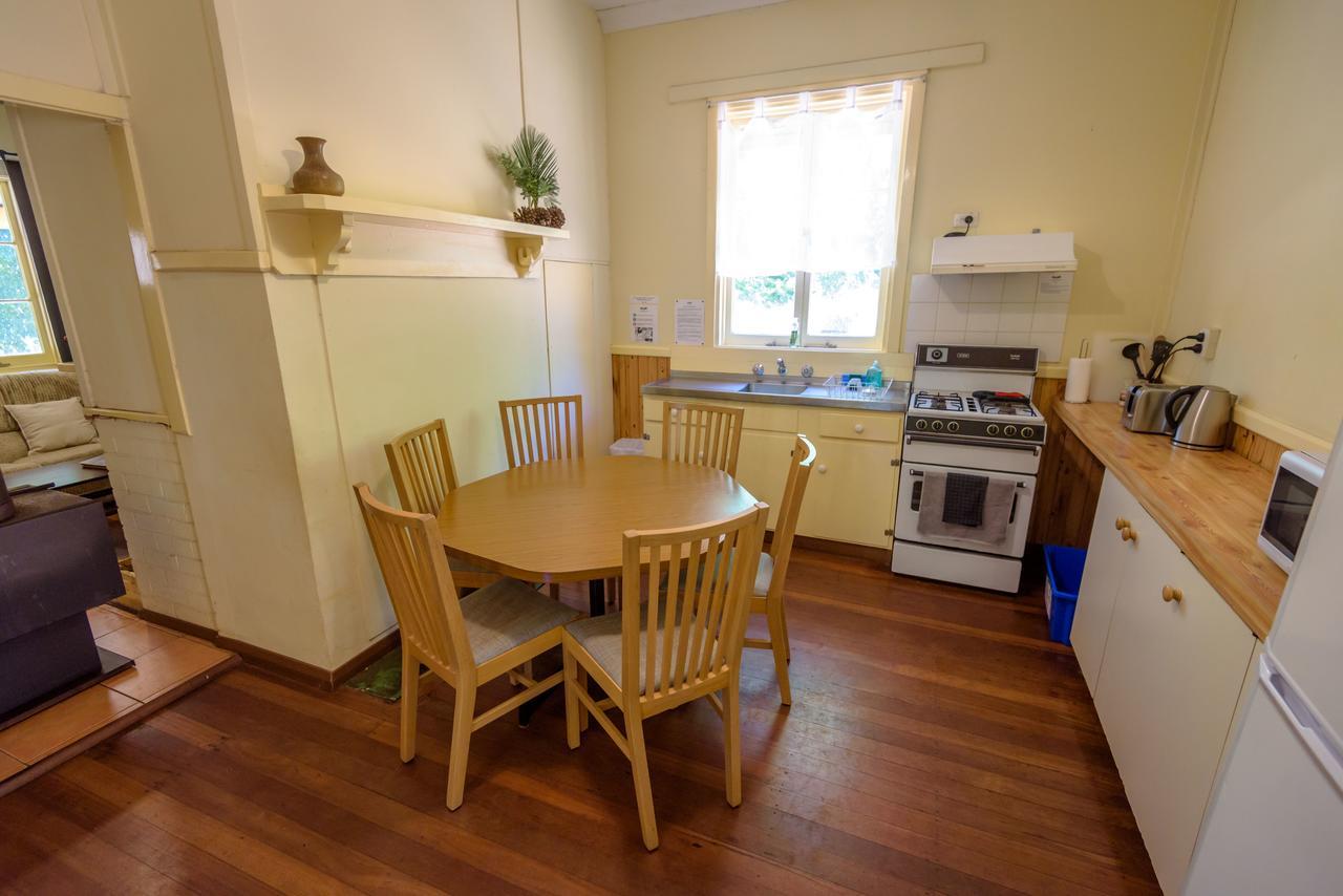 Lewana Cottages Balingup Esterno foto