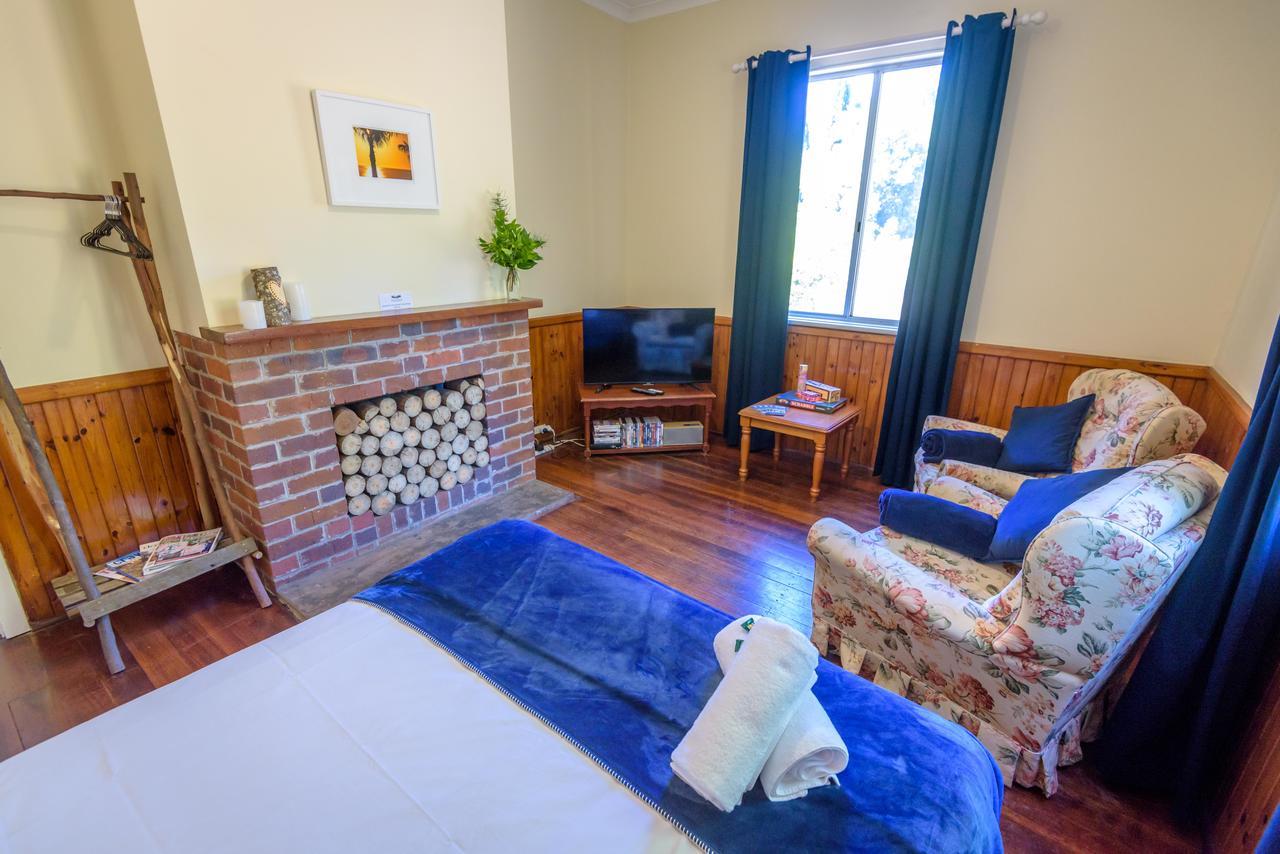 Lewana Cottages Balingup Esterno foto